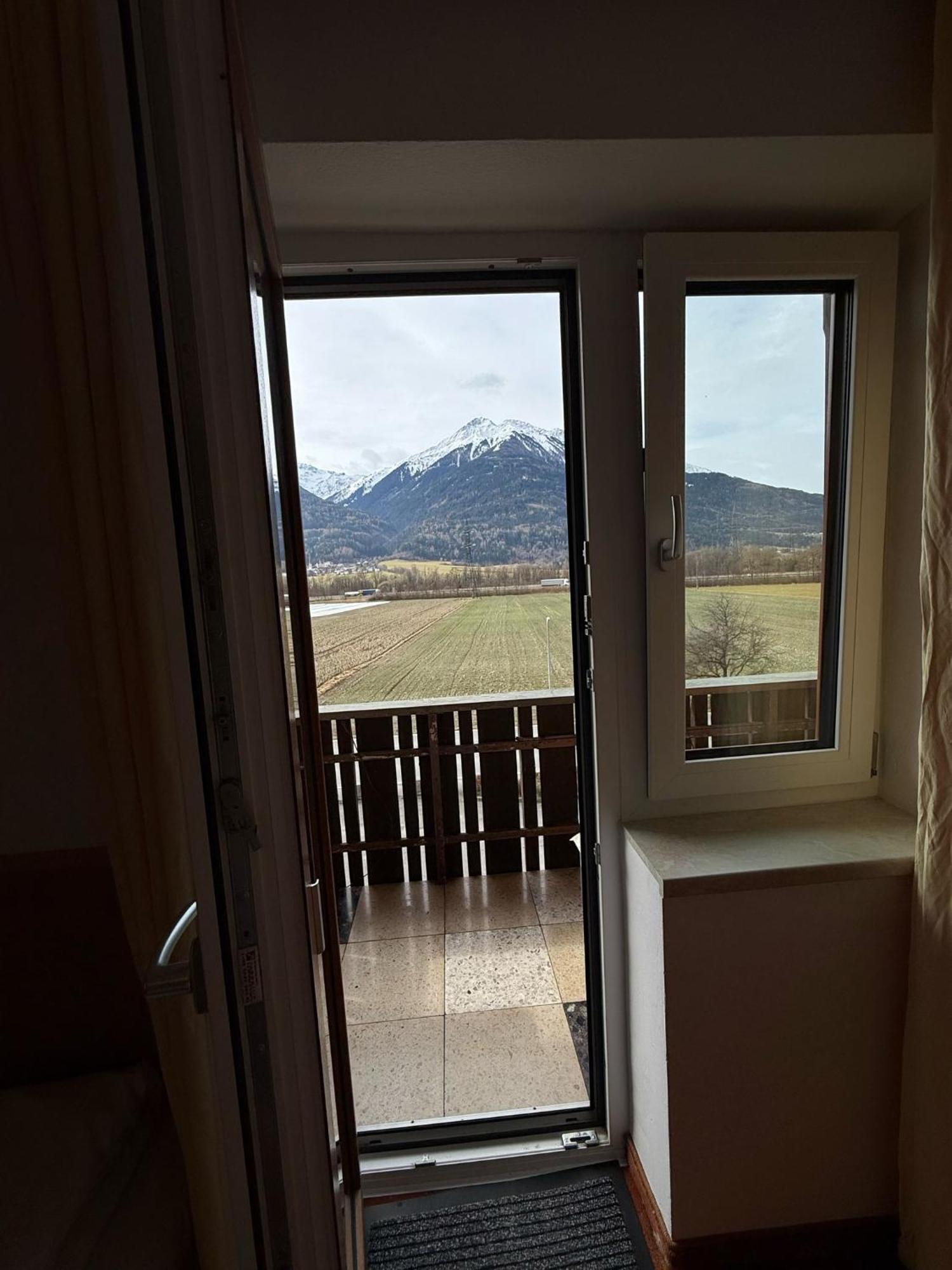 Bed&Breakfast Plattenhof Telfs Exterior foto